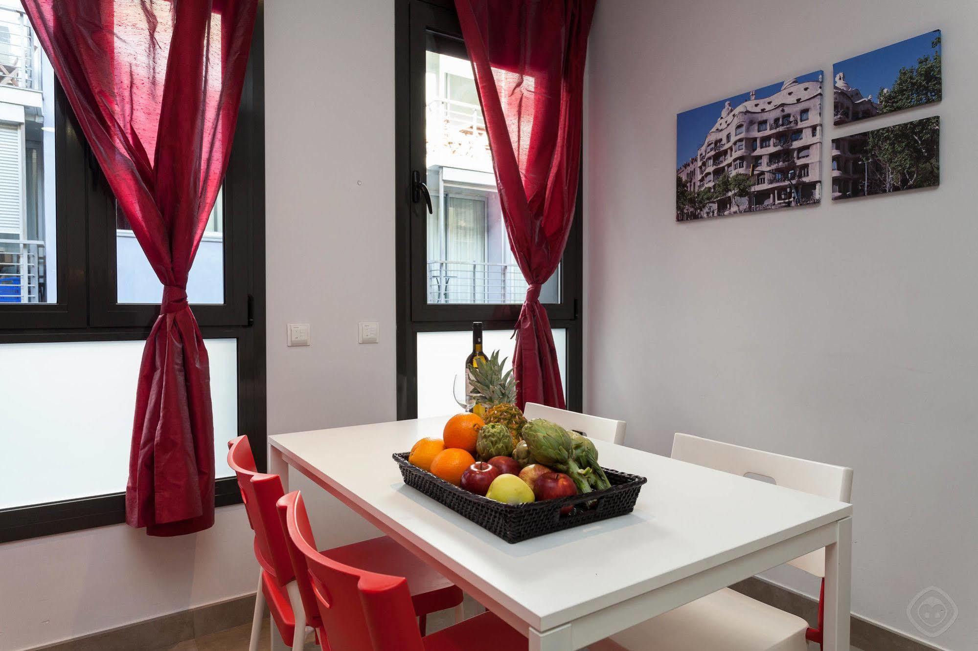 Appartement Via Augusta *